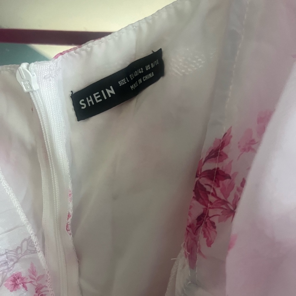 Floral Peplum Blouse - Picture 5 of 8